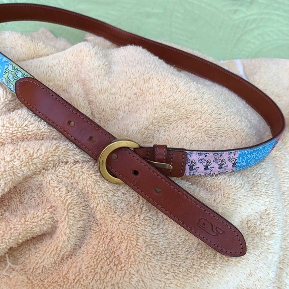 Like NEW- Vineyard Vines Belt - Size Small - Picture 2 of 7